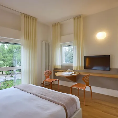 Hotel Emilia-3